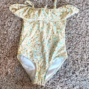 Rylee & Cru size 6 swimsuit